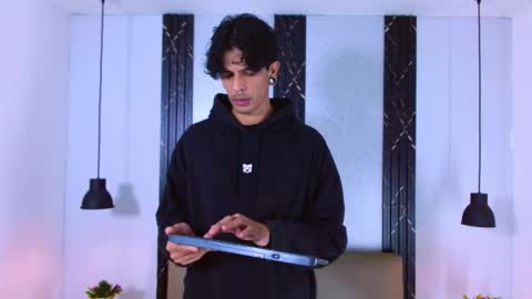 Franvill trato online show from 26, 9, 2025