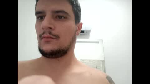 Snapshot of fraromeo2 chatting on 22, 10, 2025 fraromeo2 online show from 22, 10, 2025