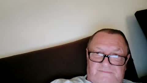 Wolfi online show from 6, 6, 2026