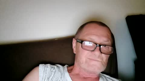 Wolfi online show from 17, 7, 2026