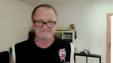 Wolfi online show from 31, 7, 2026