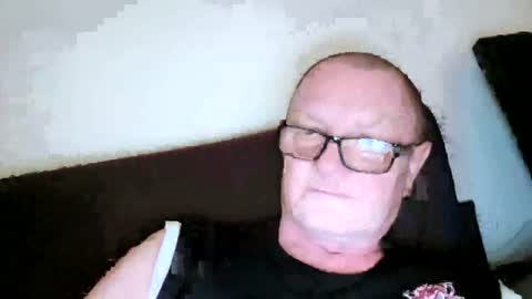 Wolfi online show from 1, 8, 2026