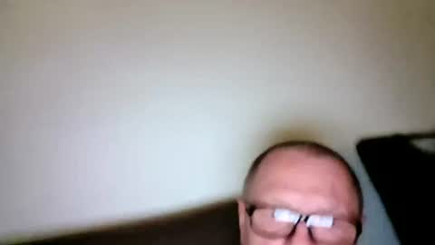 Wolfi online show from 5, 8, 2026