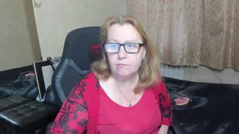 FrauMartha online show from 4, 12, 2025