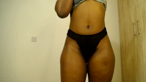 Snapshot of freaky_ass chatting on 6, 7, 2026 Berry online show from 6, 7, 2026