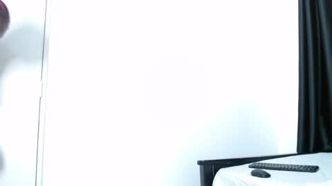 freaky_bunnies online show from 18, 4, 2026