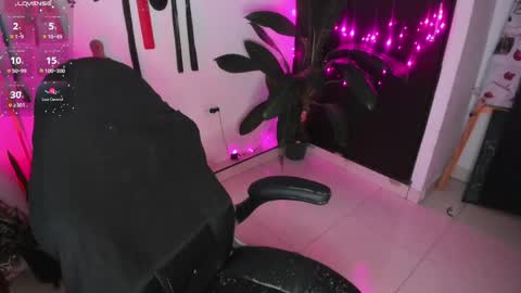 Lia Gomez online show from 11, 4, 2026