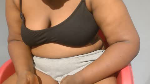 freaky slut5 online show from 18, 11, 2025