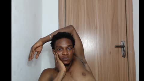 freakyslut30 online show from 16, 2, 2025