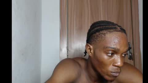 freakyslut30 online show from 9, 3, 2025