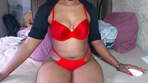 Snapshot of freakyteaser1990 chatting on 17, 11, 2025 Mandy online show from 17, 11, 2025