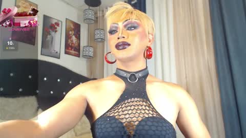 FREAKY ZIZI online show from 7, 4, 2026
