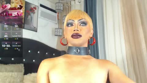 FREAKY ZIZI online show from 25, 4, 2026