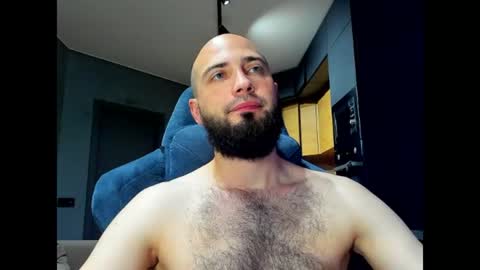 Andrew online show from 27, 7, 2026
