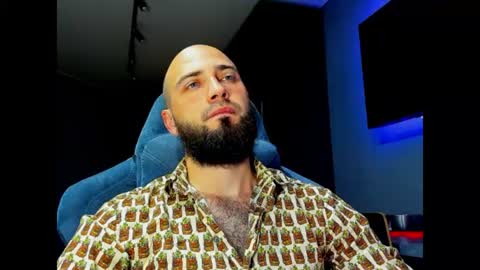 Andrew online show from 28, 7, 2026