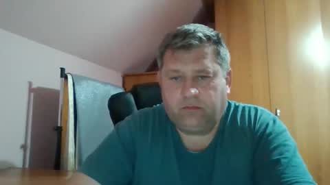 Snapshot of freeboy80180 chatting on 27, 2, 2026 freeboy80180 online show from 27, 2, 2026