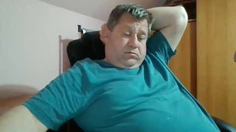 Snapshot of freeboy80180 chatting on 2, 3, 2026 freeboy80180 online show from 2, 3, 2026