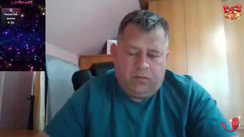 Snapshot of freeboy80180 chatting on 15, 3, 2026 freeboy80180 online show from 15, 3, 2026