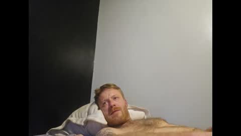 Snapshot of freefallin2222 chatting on 21, 4, 2026 freefallin2222 online show from 21, 4, 2026