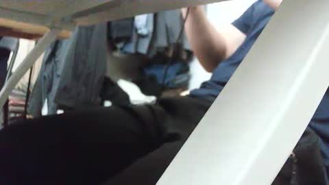 Snapshot of freeuptopia2 chatting on 18, 10, 2025 K-Dick online show from 18, 10, 2025