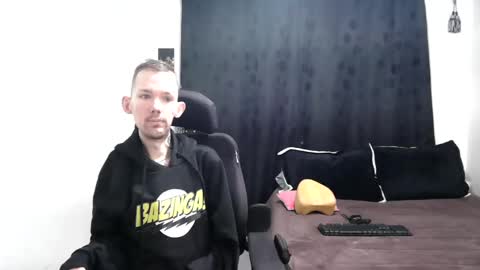 Thomas y Sophia online show from 5, 1, 2025