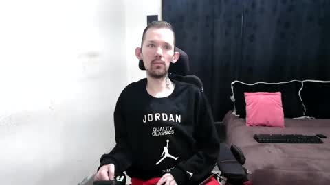 Thomas y Sophia online show from 23, 2, 2025