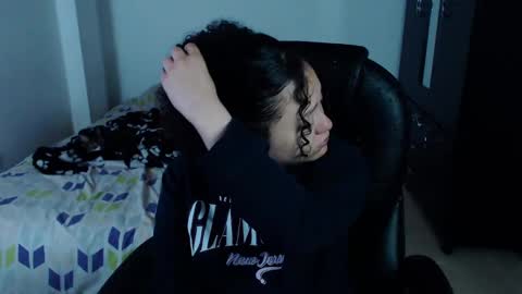 Louise  online show from 7, 3, 2025