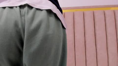 FreyaMoller  online show from 12, 2, 2026