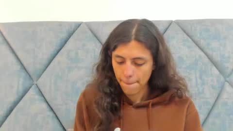 FreyaMoller  online show from 9, 7, 2026
