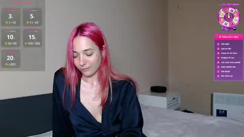 FreyaOliver online show from 10, 6, 2026
