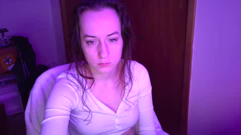 Snapshot of freythegemini chatting on 19, 12, 2024 FreyaTheGemini online show from 19, 12, 2024