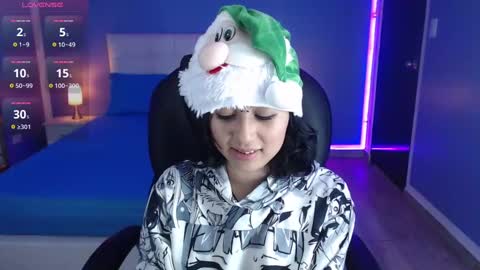 frida_lassi_ online show from 6, 12, 2024