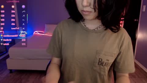 frida_lassi_ online show from 1, 2, 2025