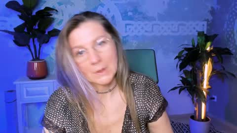 Frida Tander online show from 18, 1, 2025