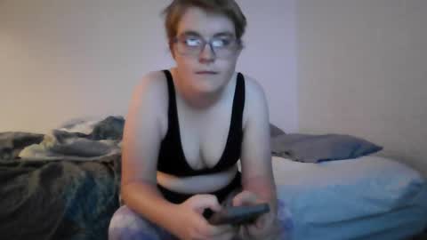 Snapshot of friendly_treat8211 chatting on 6, 7, 2026 friendly_treat8211 online show from 6, 7, 2026