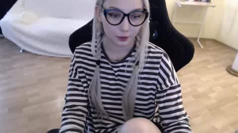 Lilith online show from 27, 2, 2025