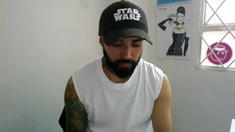 Snapshot of ftmen chatting on 24, 6, 2026 Jestevan online show from 24, 6, 2026