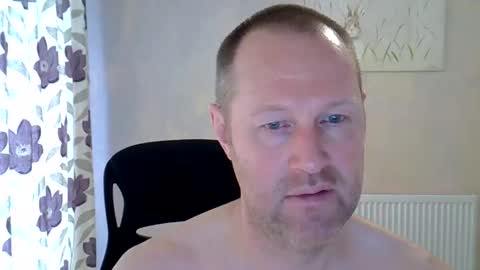 Fuck Buddy UK online show from 29, 5, 2026