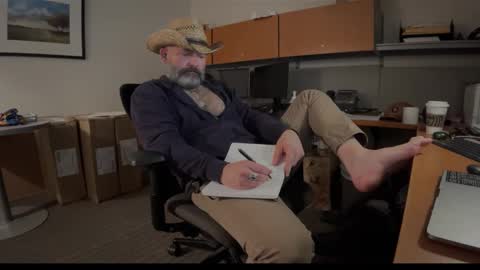 Snapshot of fuckadilf chatting on 7, 3, 2025 fuckadilf online show from 7, 3, 2025