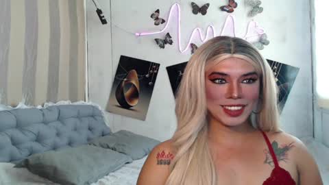 MISS NEILLY online show from 1, 8, 2026