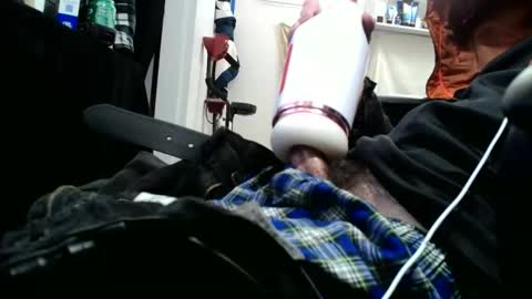 Snapshot of fuckmeallday1975 chatting on 3, 3, 2026 fuckmeallday1975 online show from 3, 3, 2026