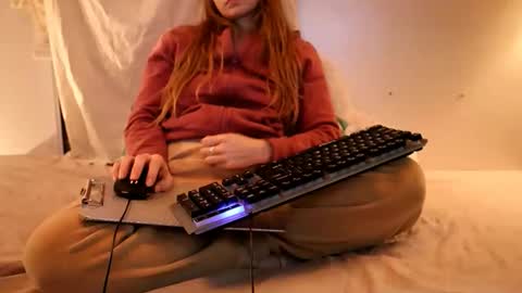 fuckmypussyplz1 online show from 22, 4, 2026
