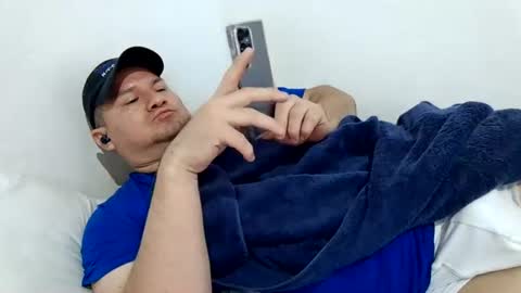 Fuckdirtymen online show from 20, 6, 2026