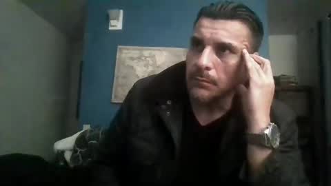 fuego1ento22 online show from 13, 1, 2025