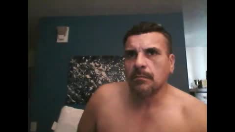 fuego1ento22 online show from 7, 4, 2026