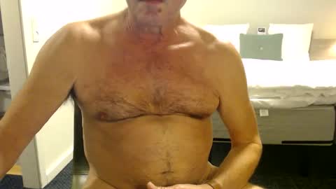 Snapshot of fuldaflyst4 chatting on 12, 11, 2025 fuldaflyst4 online show from 12, 11, 2025