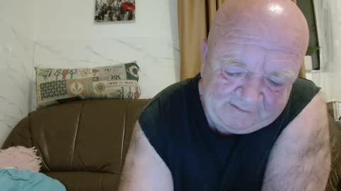 fullballs6 online show from 28, 4, 2026