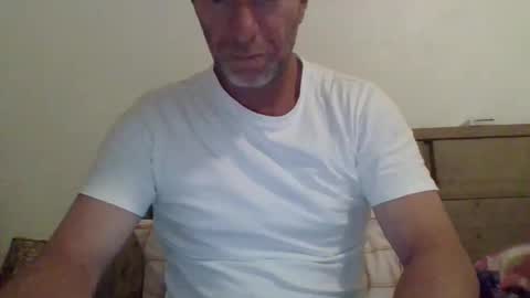 funaussieguy80 online show from 21, 4, 2026