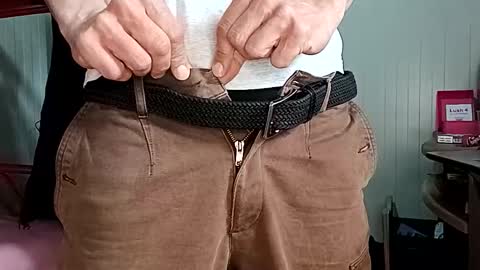Italian men online show from 3, 5, 2026