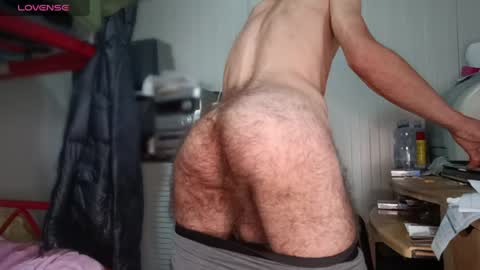 Italian men online show from 13, 7, 2026